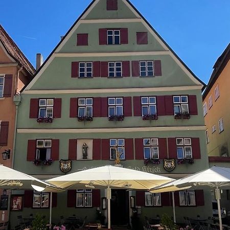丁克尔斯比尔 Goldner Hirsch酒店 外观 照片